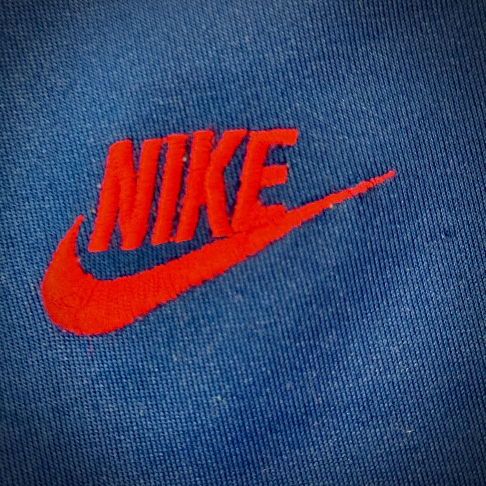 Nike 70 80's NIKE Blue Tag Joggers LOGO Red Stripe Athletic Pants Size US 38 / EU 54 - 2 Thumbnail