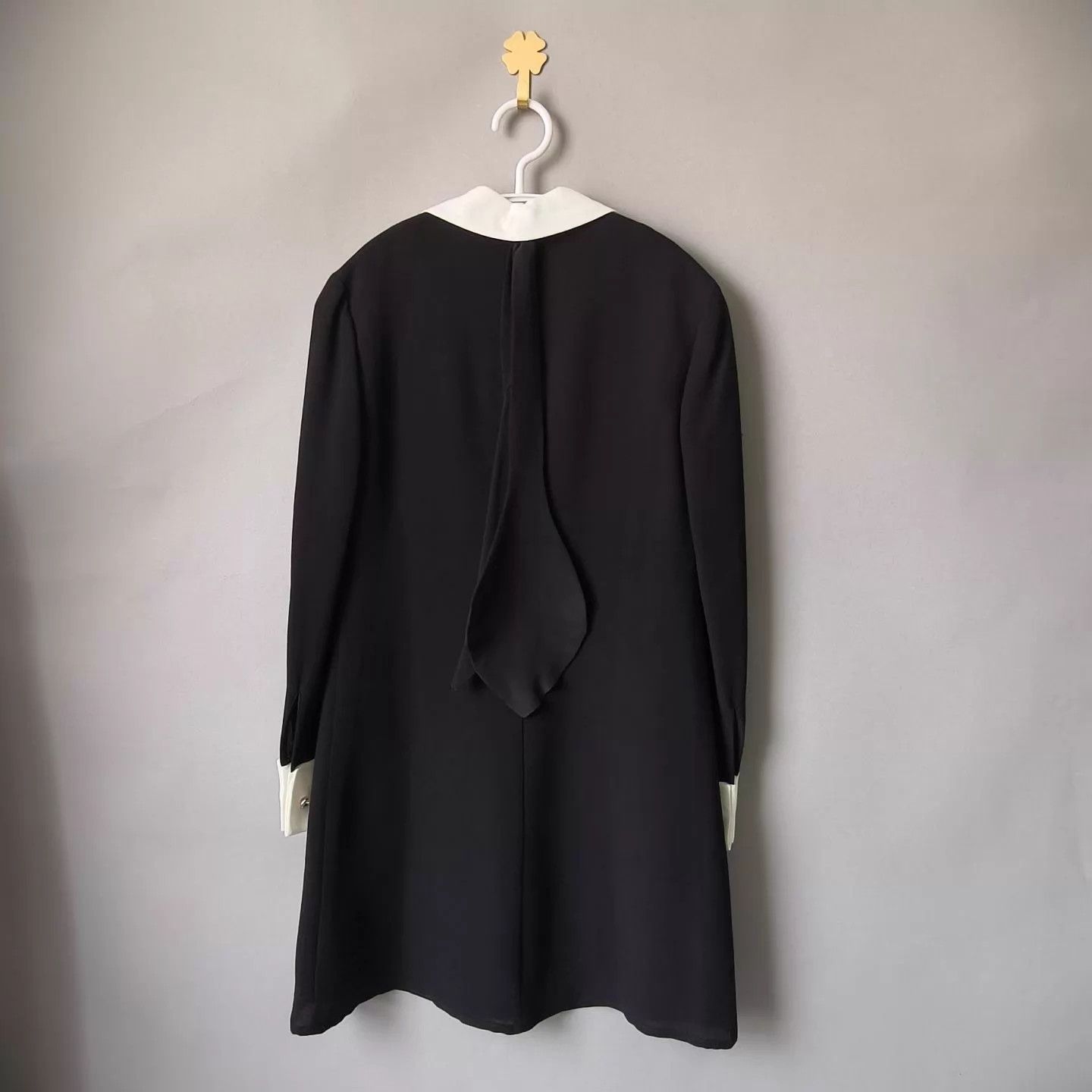 Miu Miu MIU MIU Hepburn style black/white colorblock dress 36 99 Size XS / US 0-2 / IT 36-38 - 2 Thumbnail