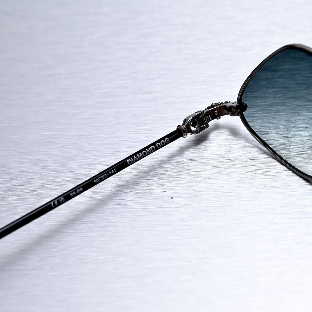 Chrome Hearts CHROME HEARTS DIAMOND DOG SUNGLASSES Size ONE SIZE - 6 Thumbnail