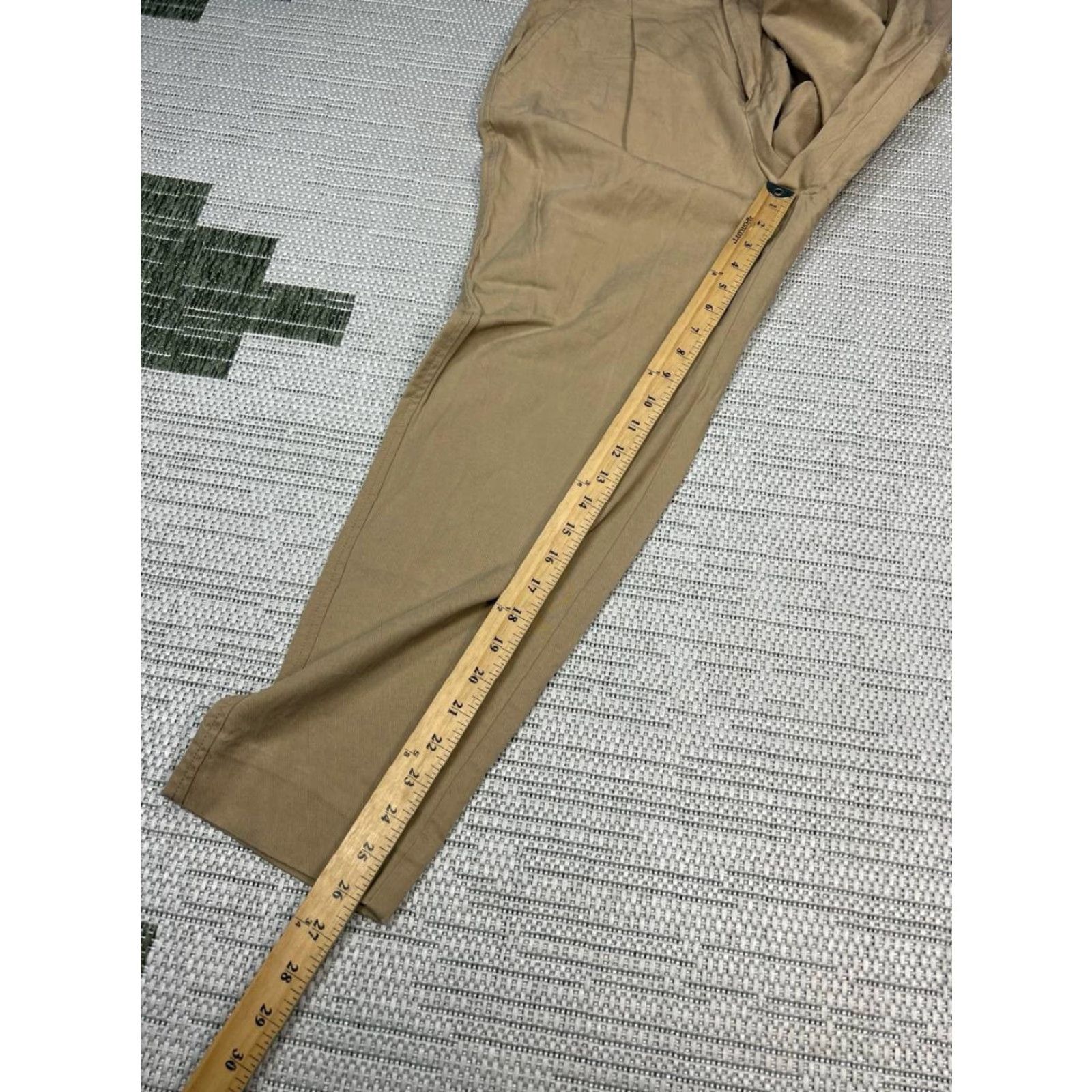Everlane Everlane The Pleated Air Chino Pants Womens 4 Beige Canvas Tapered Fit High Rise Size 27" / US 4 / IT 40 - 2 Thumbnail