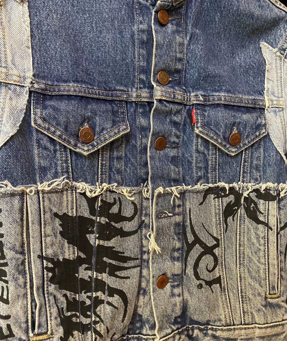 Vetements Vetements 18aw Totem Deconstruction Patchwork Denim Jacket Size US XS / EU 42 / 0 - 3 Thumbnail
