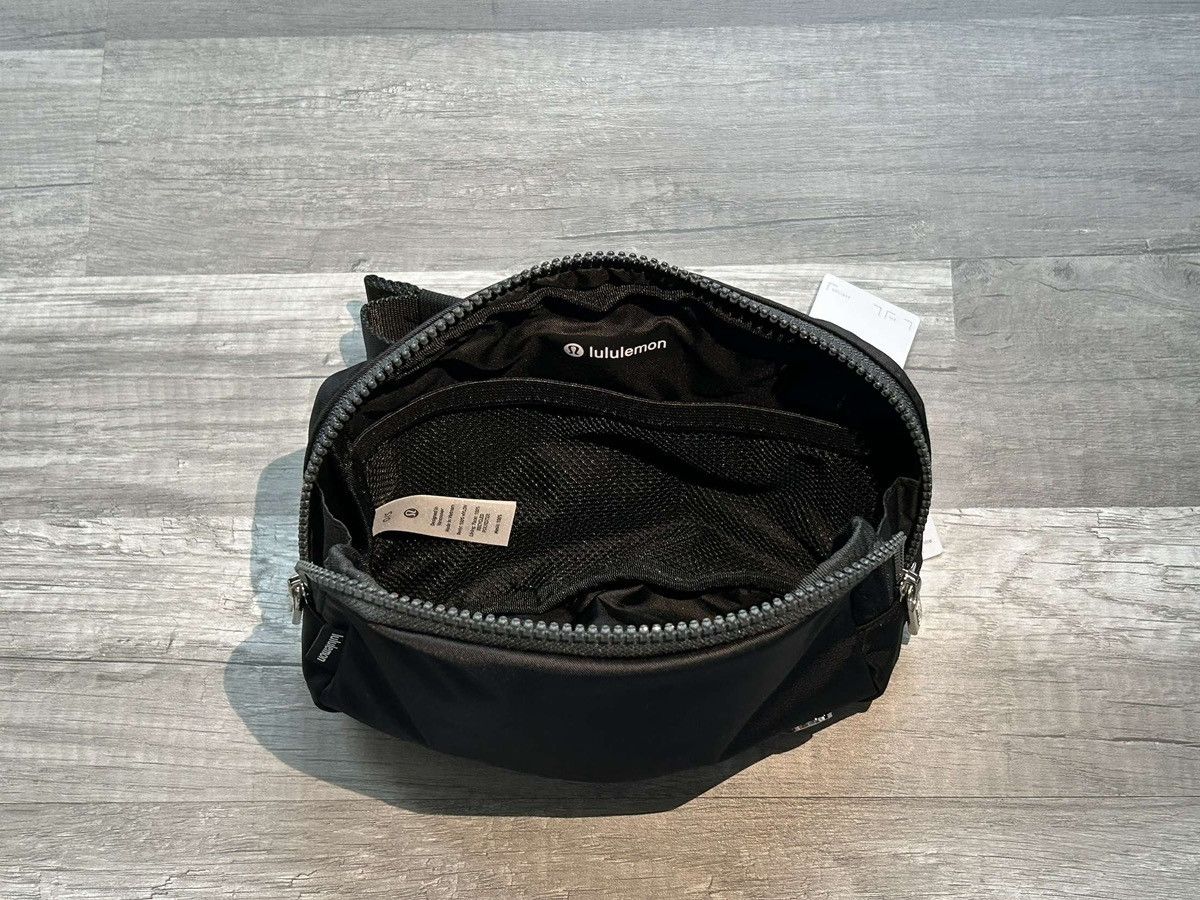 Lululemon Lululemon Everywhere Belt Bag Black Large 2L New With Tags Size ONE SIZE - 5 Thumbnail