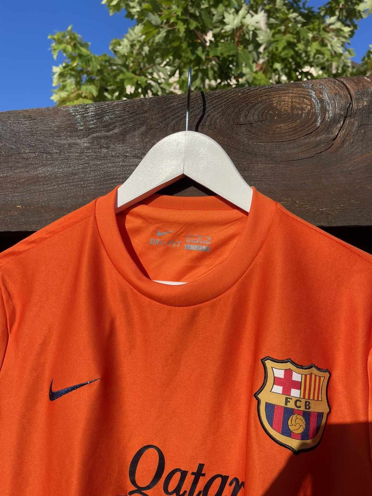 Nike 2012 Nike Barcelona #8 Iniesta soccer jersey Size US M / EU 48-50 / 2 - 8 Thumbnail