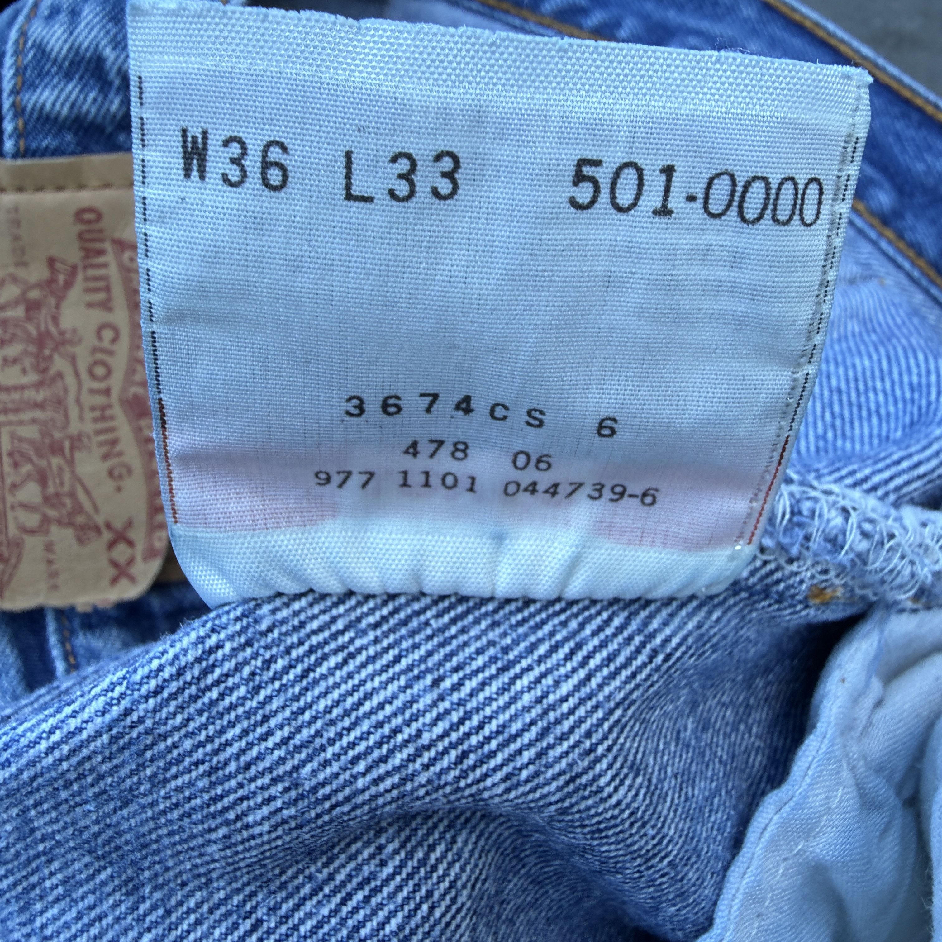 Levi's Vintage 90s Levis 501 Blue Button fly Denim Jeans Size US 34 / EU 50 - 6 Thumbnail