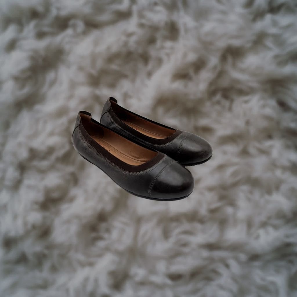 Vintage Josef Seibel Ballet Flats Womens 6.5 Gray Leather Double Air Reaction Flat Casual Shoes Size US 7 / IT 37 - 1 Thumbnail