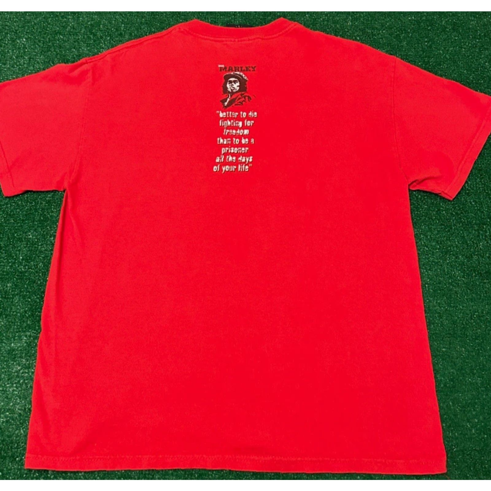 Vintage VINTAGE Bob Marley Shirt 90s Mens L Red Zion Freedom Fighter 2001 VTG Shirt Mens Size Large Zion 90s Red Size US L / EU 52-54 / 3 - 2 Thumbnail