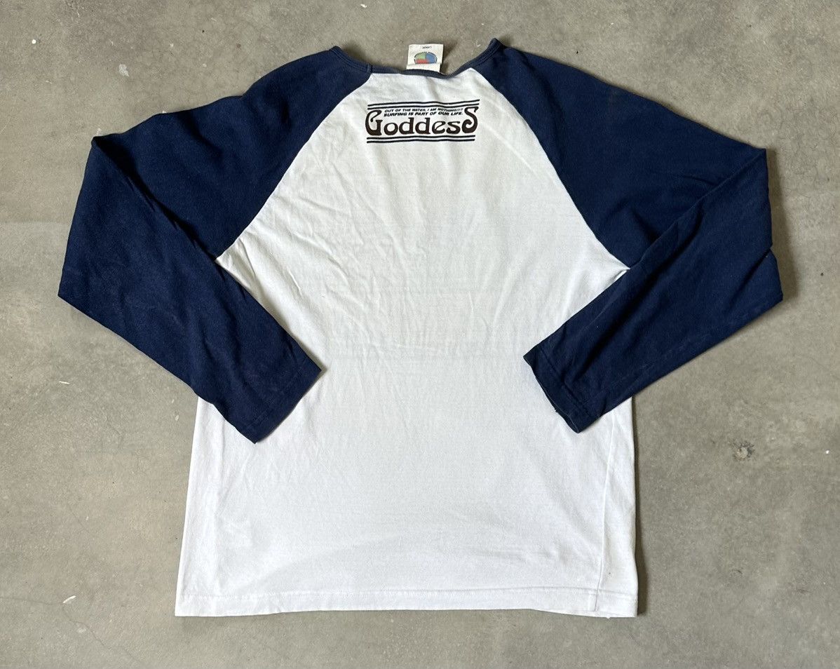 Japanese Brand VINTAGE GODDES SURFING RAGLAN TEE Size US M / EU 48-50 / 2 - 7 Thumbnail