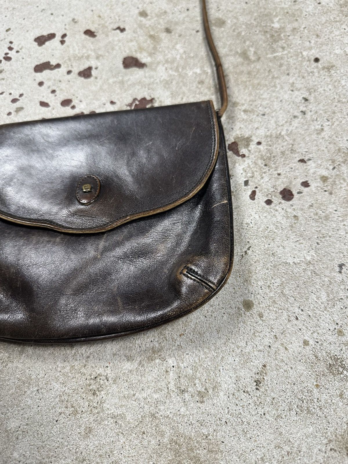 Etienne Aigner Vintage 90s Etienne Aigner Brown Leather Small Messenger Size ONE SIZE - 4 Thumbnail