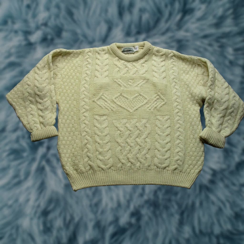 Vintage Aran Crafts Sweater Mens 2XL White Wool Cable Knit Crewneck Ireland Fisherman Size US XXL / EU 58 / 5 - 1 Thumbnail