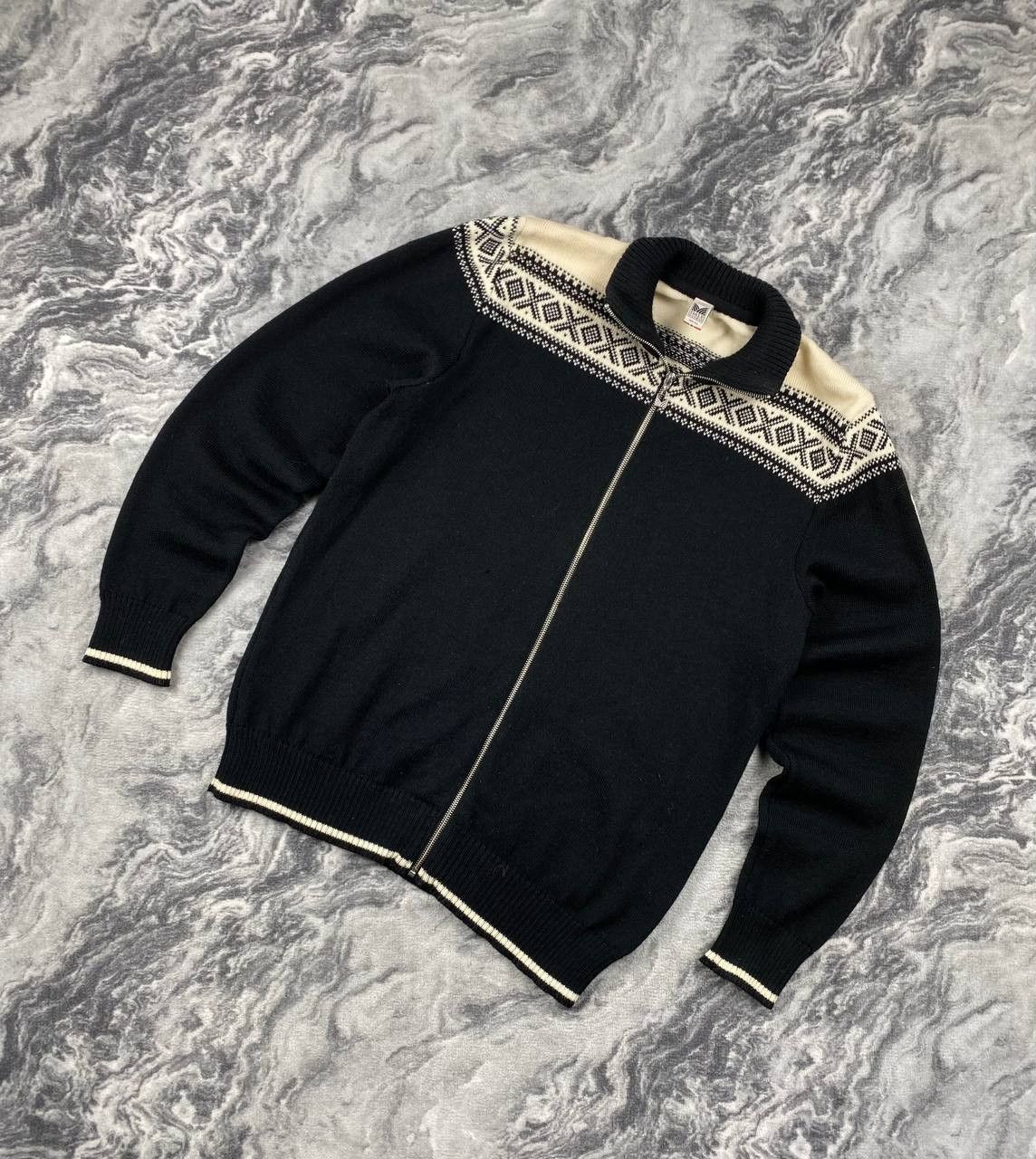Dale Of Norway Vintage Dale Of Norway Wool Full Zip Knit Sweater Men Size US XXL / EU 58 / 5 - 1 Thumbnail