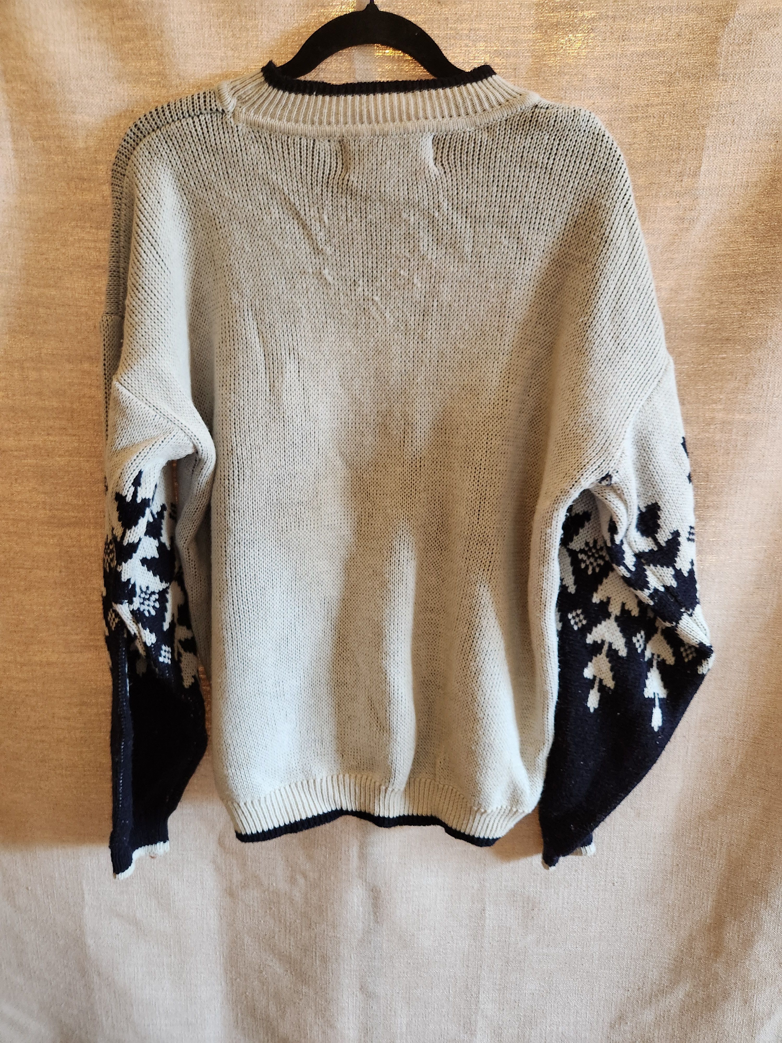 Vintage Vintage 70's American Crusader Men's Embroidered Sweater Size US M / EU 48-50 / 2 - 2 Thumbnail