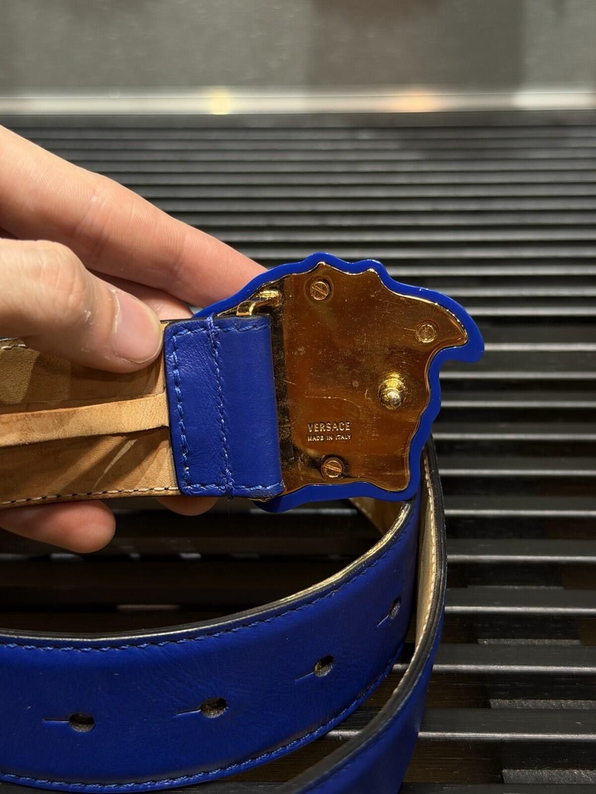 Versace Versace Medusa-Buckle Blue Slim Leather Belt 80 (32) $425 Size ONE SIZE - 7 Thumbnail