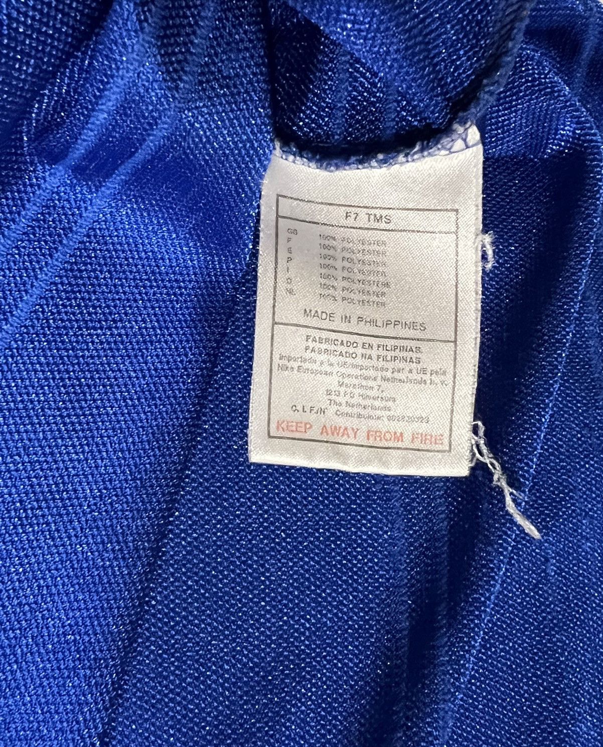 Nike Vintage 1997 Glasgow Rangers Nike Training Jersey Xl Y2k Size US XL / EU 56 / 4 - 5 Thumbnail