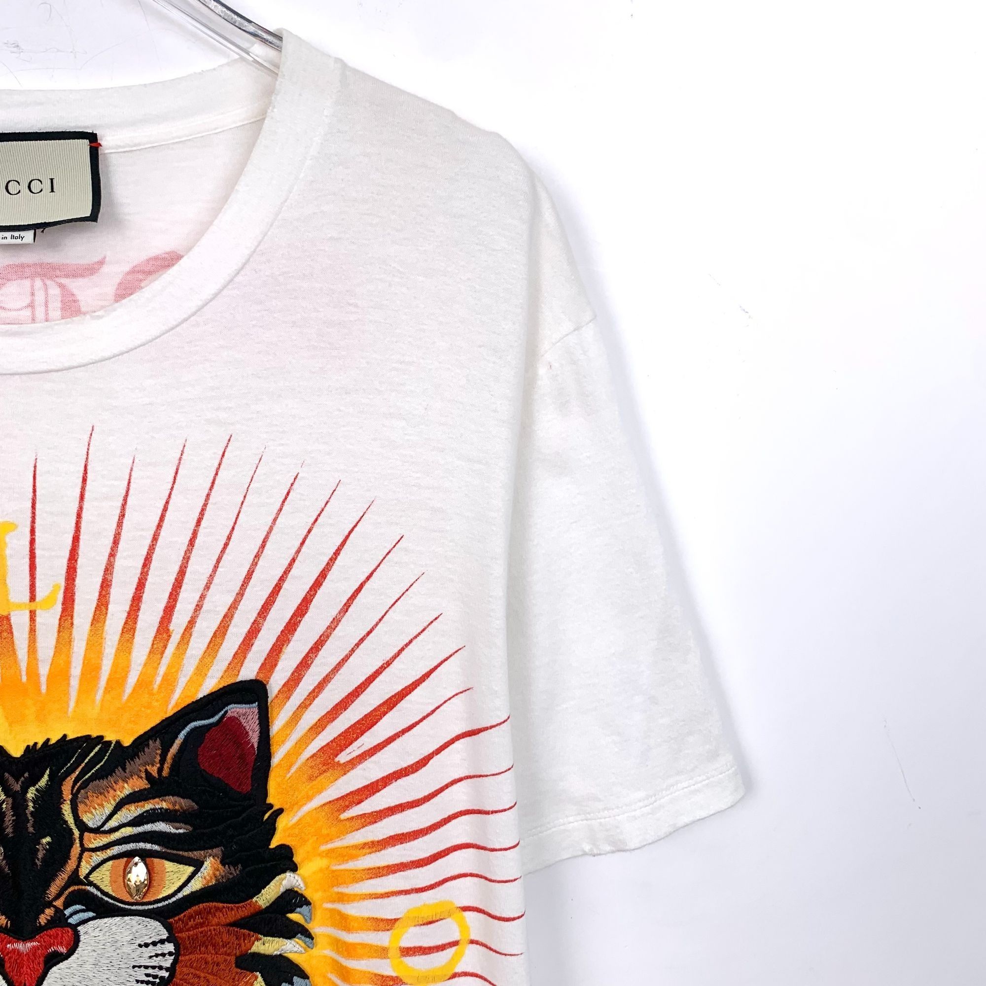 Gucci Gucci T-Shirt With Tiger Graphic & "Modern Future" Text Size US XS / EU 42 / 0 - 3 Thumbnail