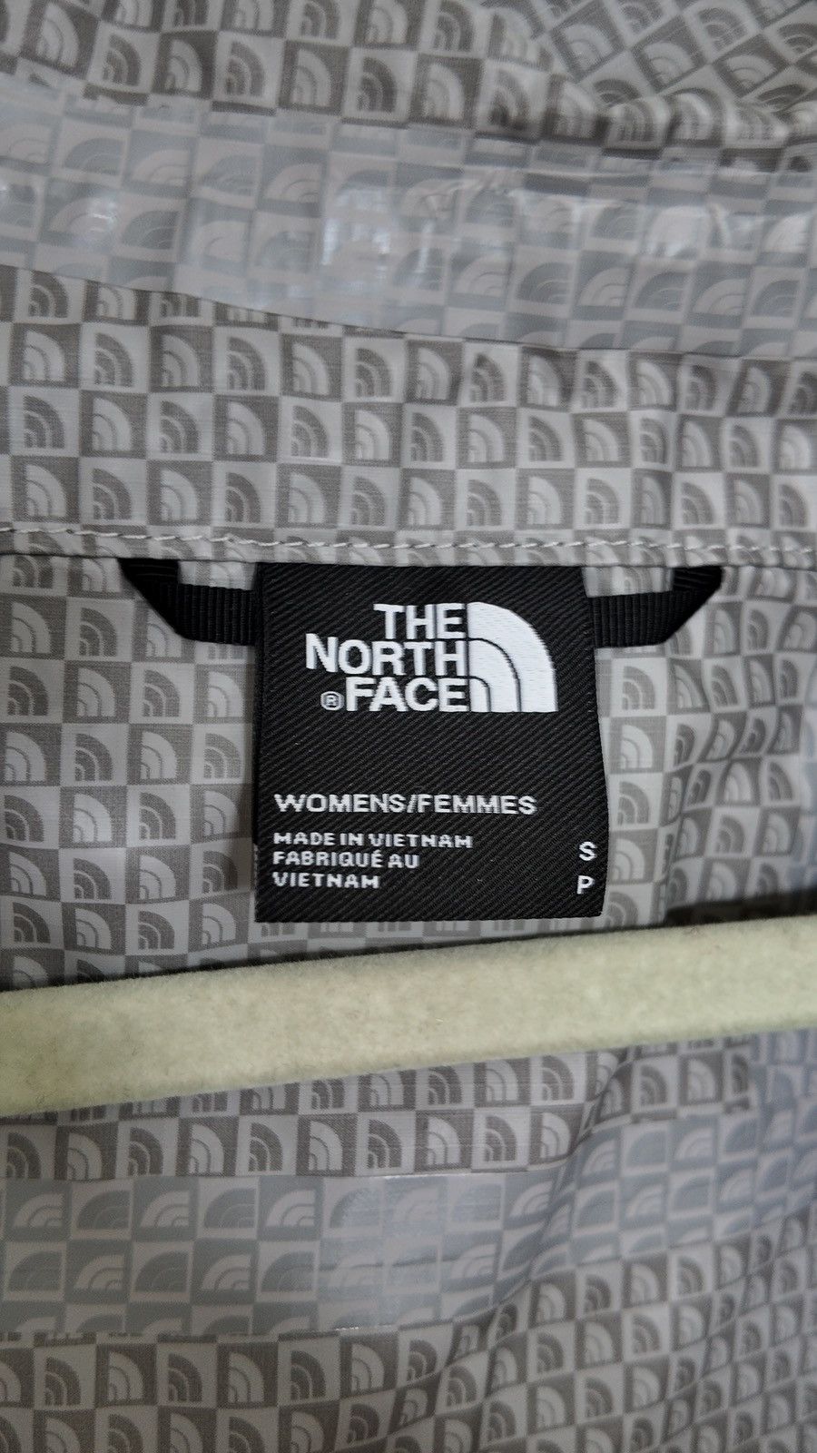 The North Face The North Face Black Rain Jacket Size S / US 4 / IT 40 - 3 Thumbnail