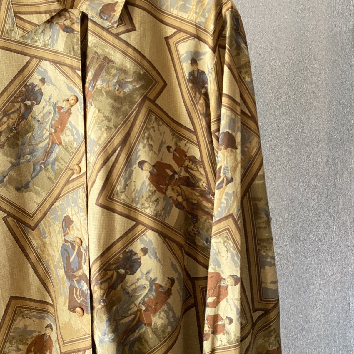 Burberry Burberry Vintage gold Equestrian Print Shirt Size L / US 10 / IT 46 - 7 Thumbnail