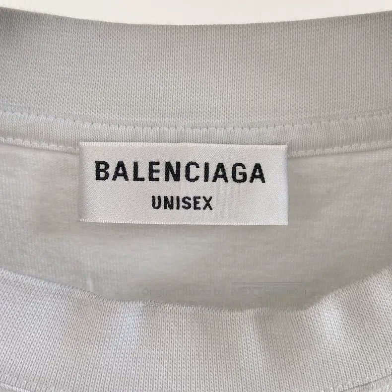 Balenciaga Balenciaga Vintage Distressed Printed T-Shirt Size US S / EU 44-46 / 1 - 6 Thumbnail