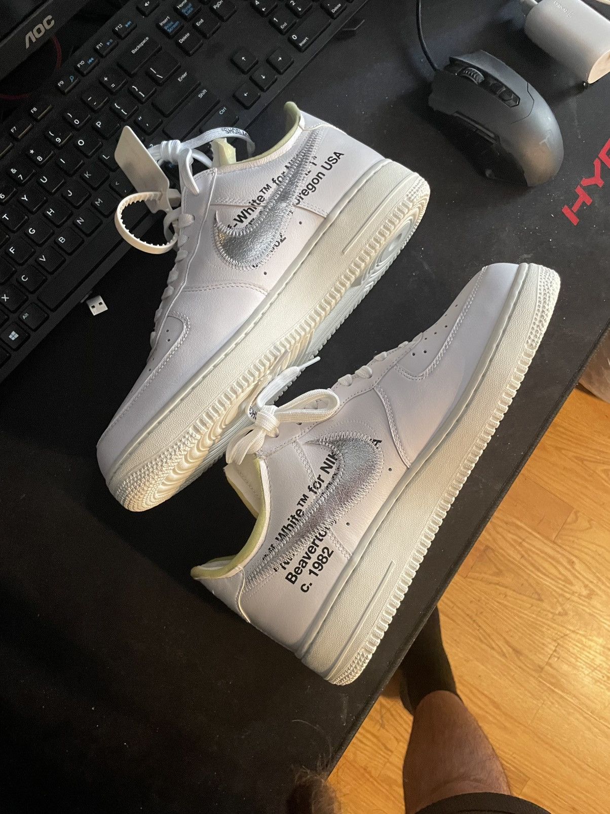 Nike × Off-White Size 10 Off White complexcon AF1 DS box signed by Virgil Size US 10 / EU 43 - 9 Thumbnail