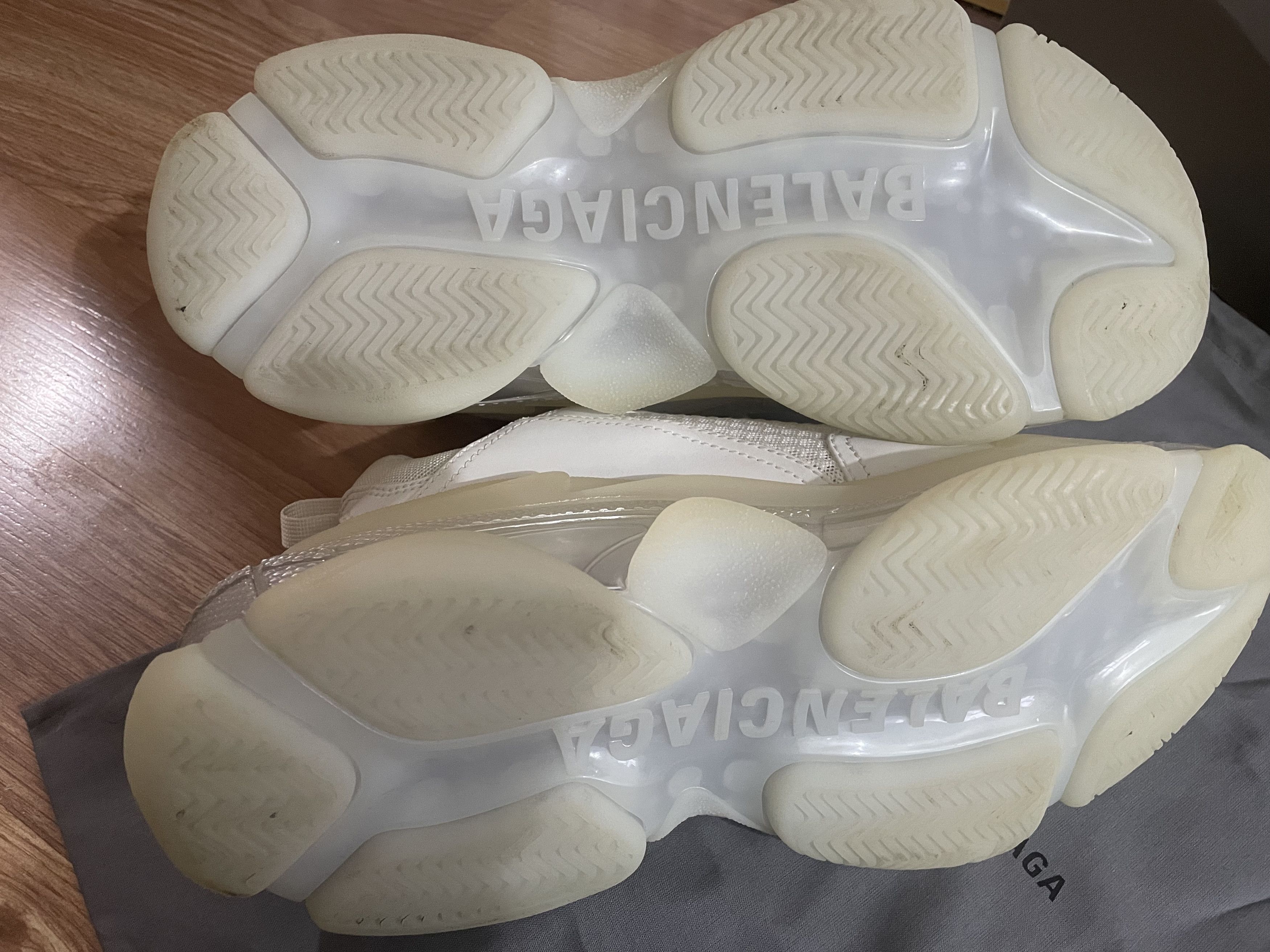 Balenciaga Balenciaga Triple S Womens UK Size 7 Lace-Up Trainers Size US 7 / IT 37 - 5 Thumbnail