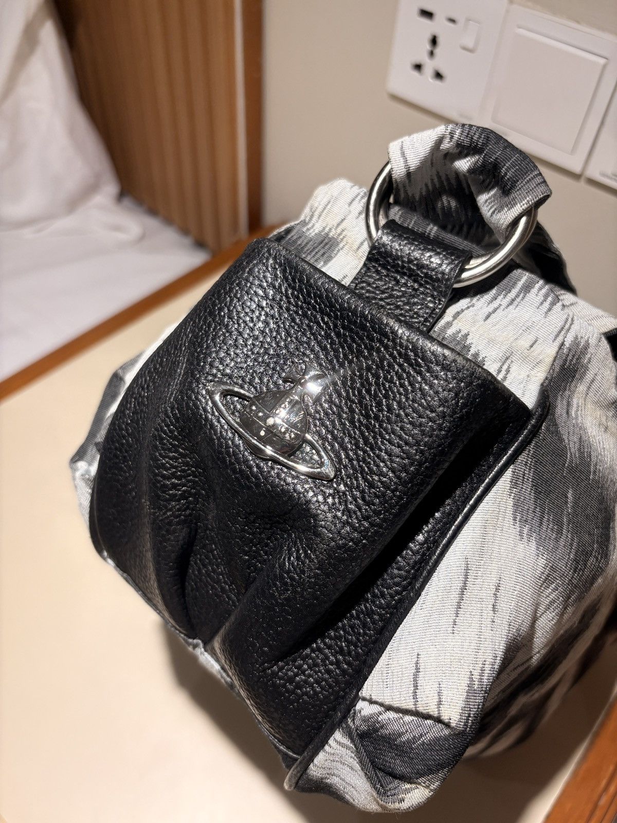 Vivienne Westwood Vivienne Westwood Snow Leopard Pattern Sling Bag Size ONE SIZE - 2 Thumbnail