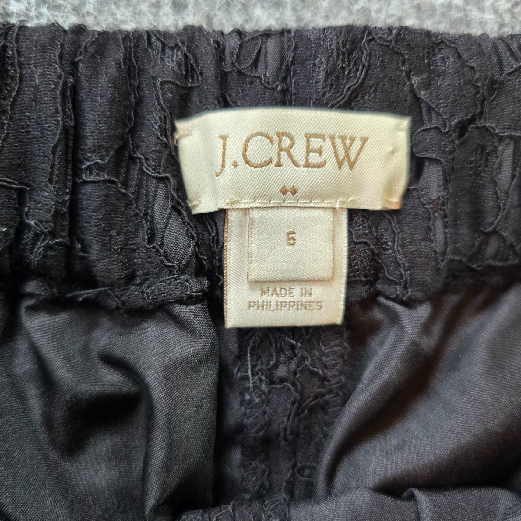 J.Crew J.CREW Pants Womens Size 6 Black Lace Lined Tapered Pull On Capsule Minimalist Shirt? Size 28" / US 6 / IT 42 - 3 Thumbnail
