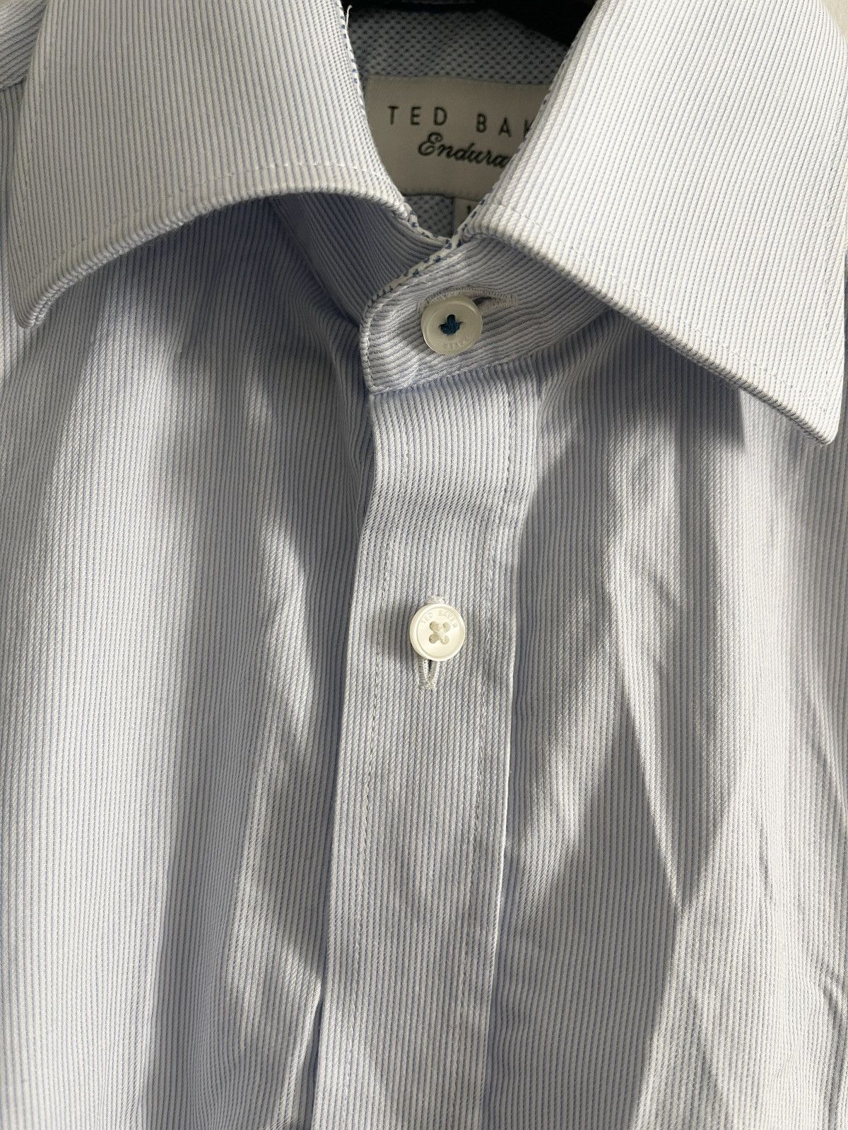 Ted Baker STEAL! Ted Baker 100% Cotton Button Up Dress Shirt Size US S / EU 44-46 / 1 - 4 Thumbnail