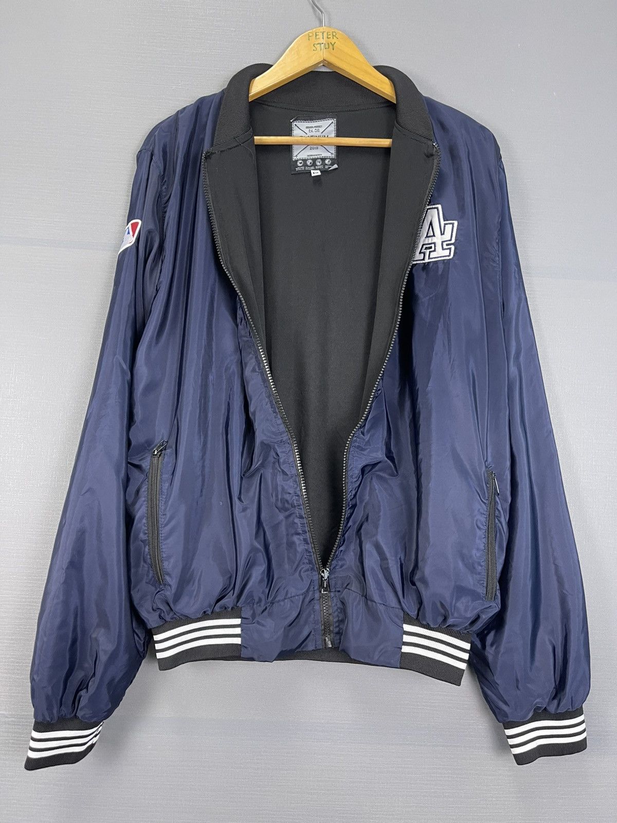 MLB Vintage LA Dodgers Stadium Jacket Size US M / EU 48-50 / 2 - 10 Thumbnail