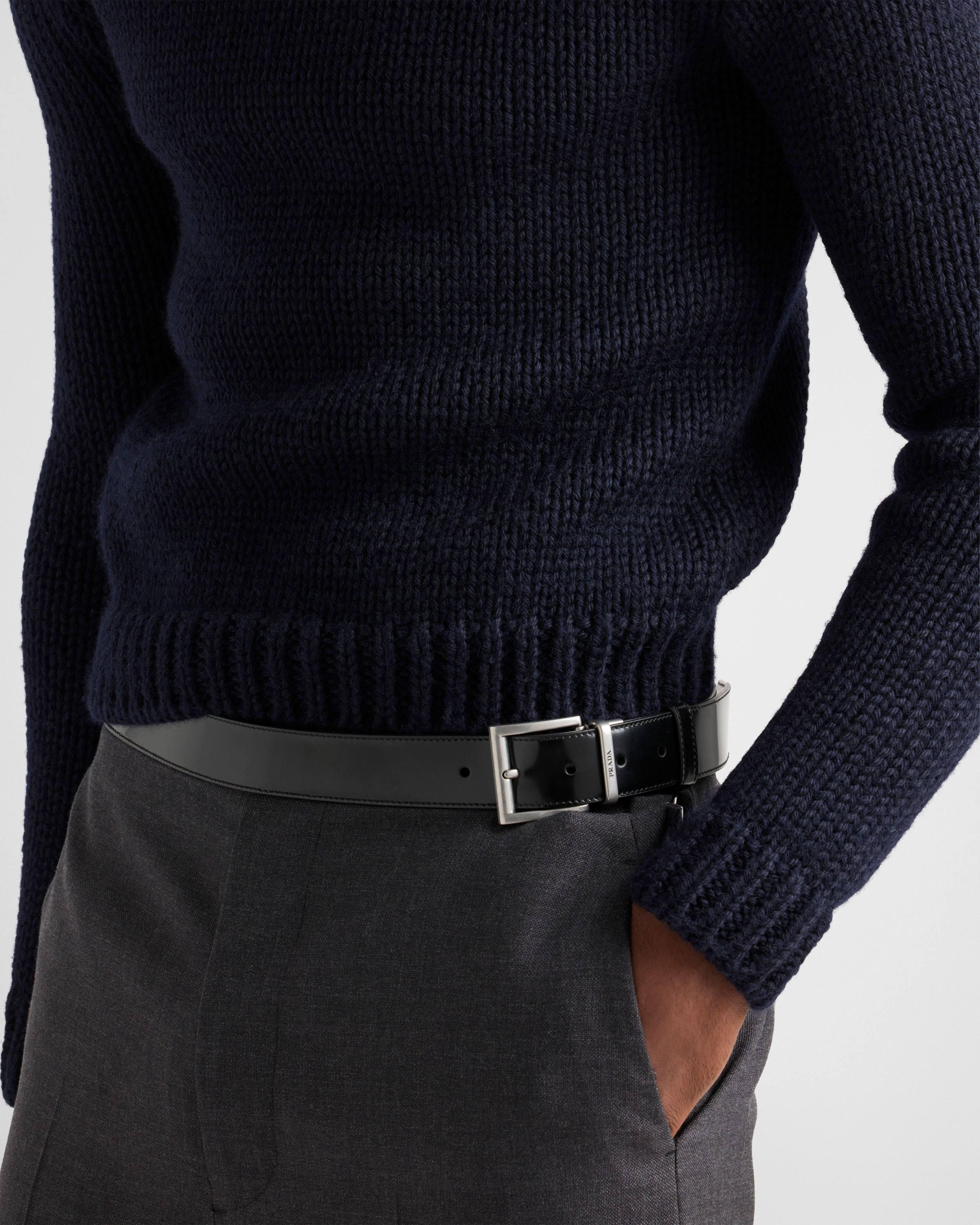 Prada o1bcso1str1025 Wool Hooded Sweater in Navy Size US L / EU 52-54 / 3 - 6 Thumbnail