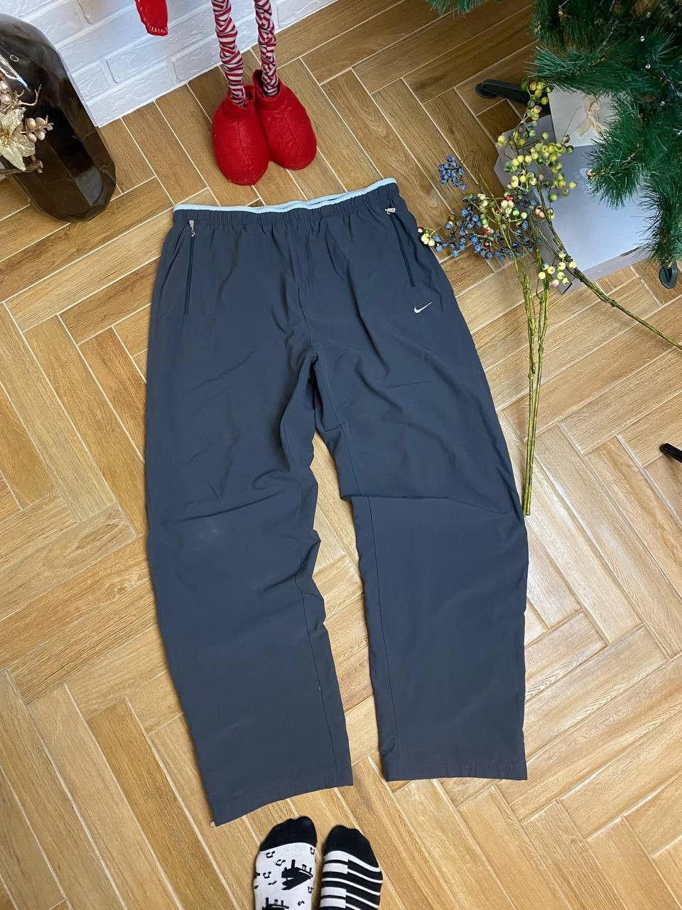 Nike × Vintage Nike Baggy Vintage Y2K Nylon Track Pants Size US 33 - 1 Thumbnail