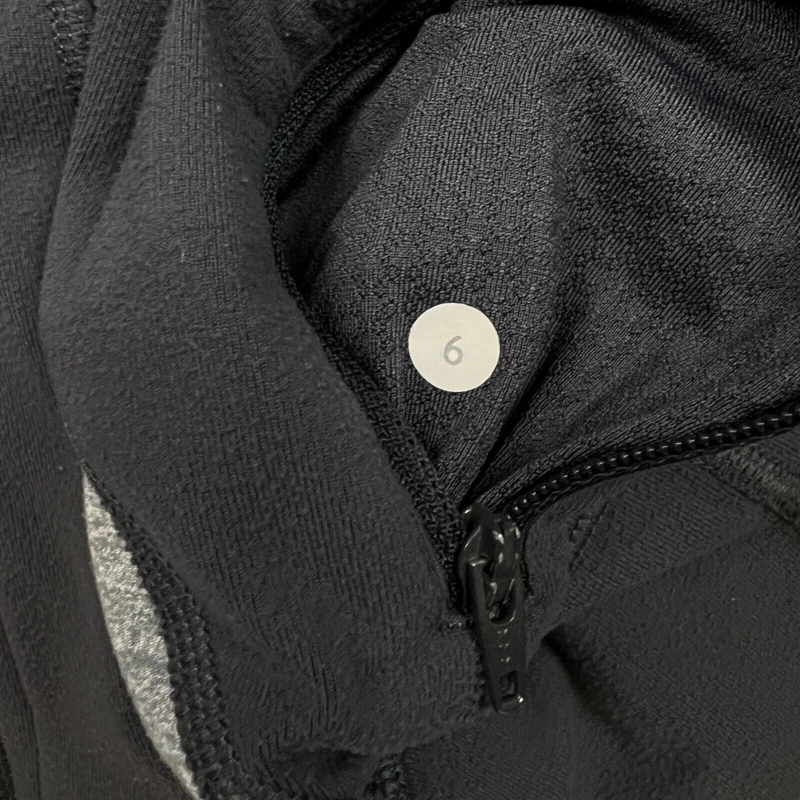 Lululemon Lululemon In Stride Jacket Size 6 Zip Thumbholes Tracksuit Size M / US 6-8 / IT 42-44 - 6 Thumbnail