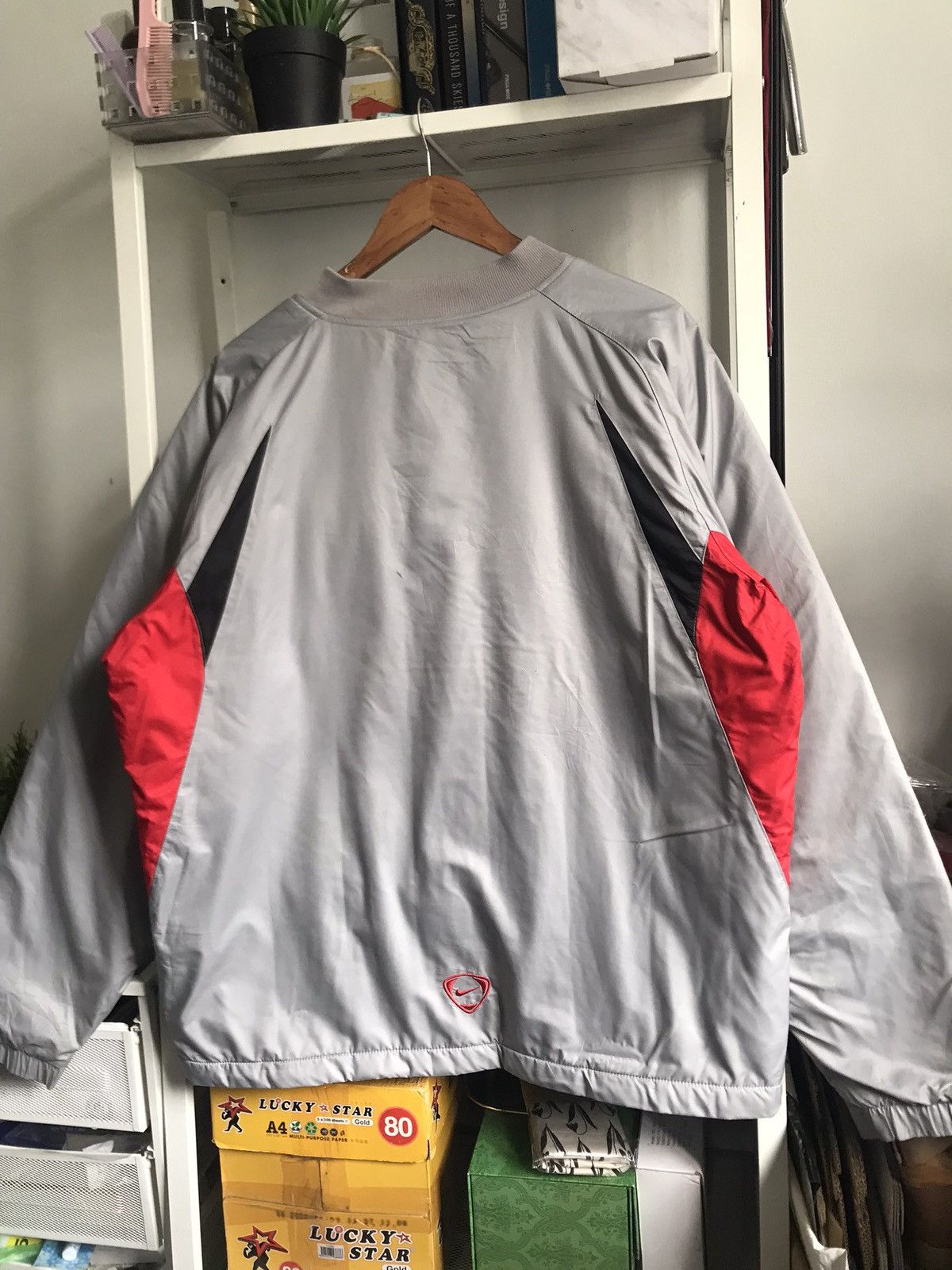 Nike VTG Nike Total 90 V Neck Boxy Y2K🔥 Size US XL / EU 56 / 4 - 8 Thumbnail