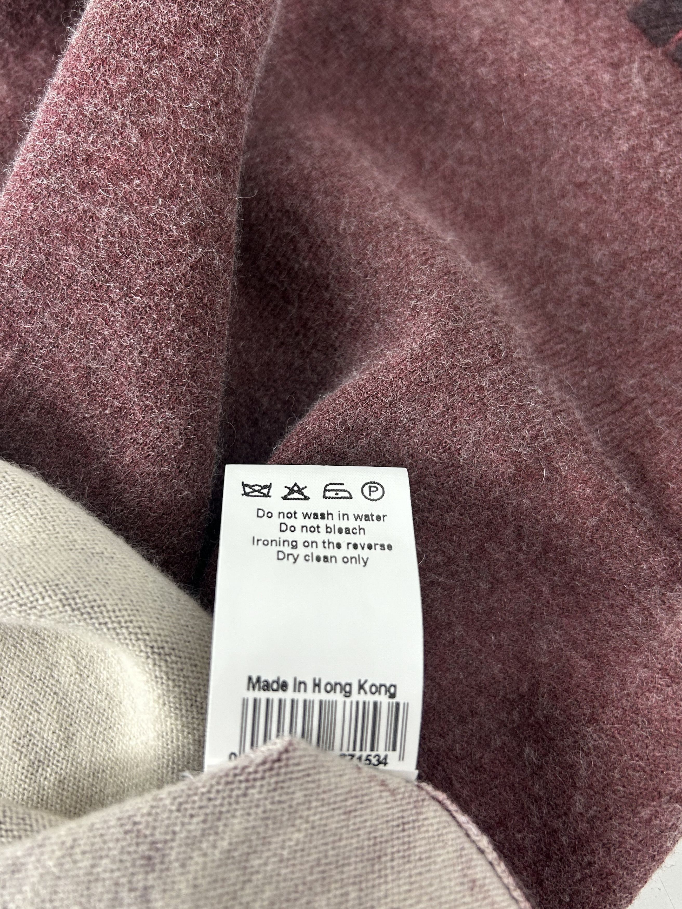 John Galliano John Galliano Burgundy Cashmere V-Neck Knitwear Size US XL / EU 56 / 4 - 4 Thumbnail