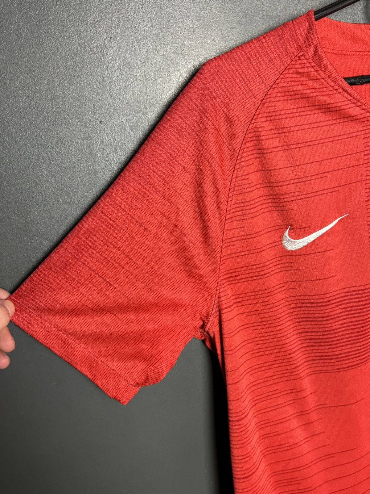 Nike England National Team 18/19 Away Football Soccer Jersey Size US M / EU 48-50 / 2 - 5 Thumbnail