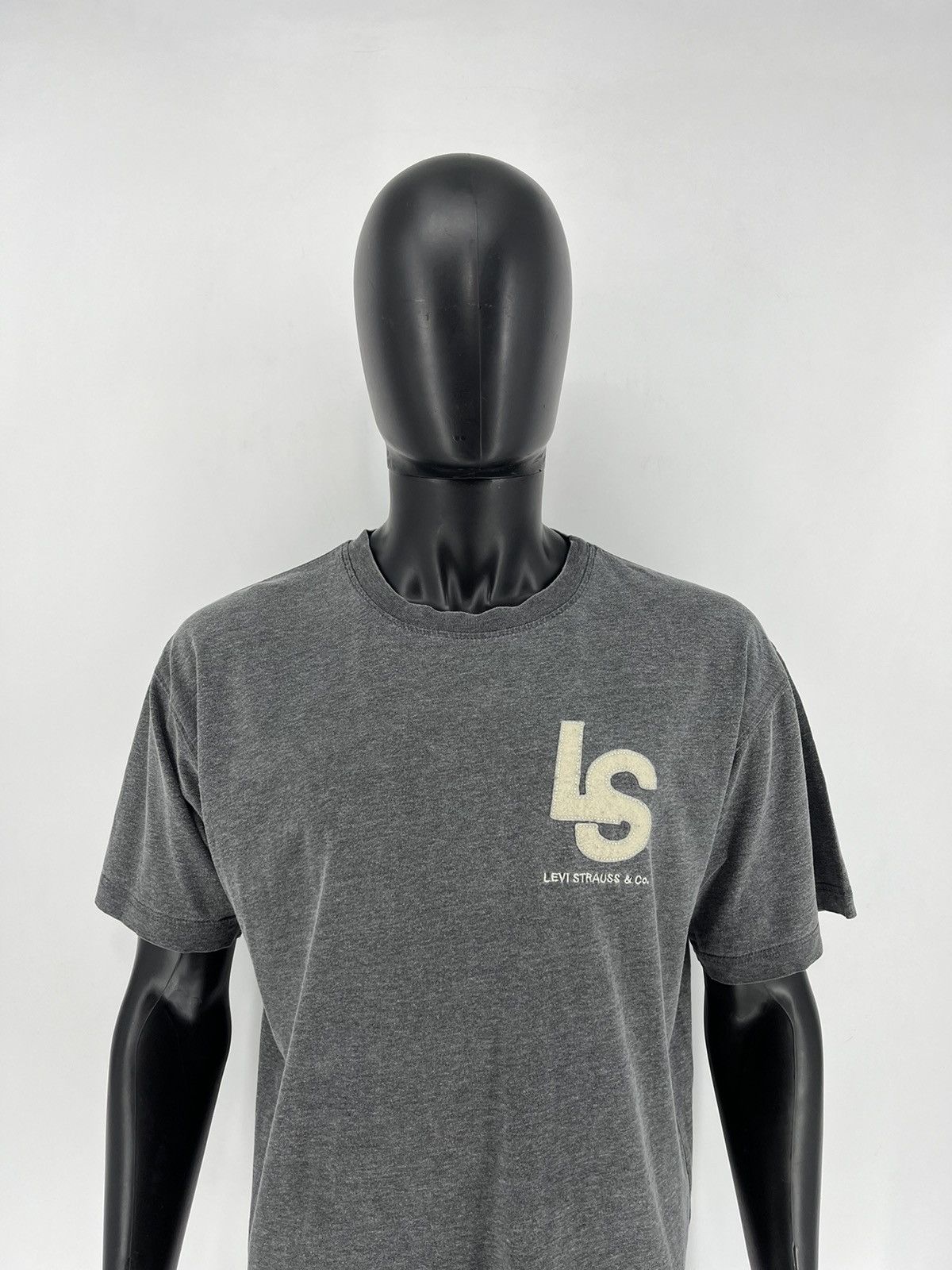 Levi's Vintage Clothing Vintage 90's Levis Jeans Tshirt Large Levis Usa Union Made Size US L / EU 52-54 / 3 - 1 Thumbnail