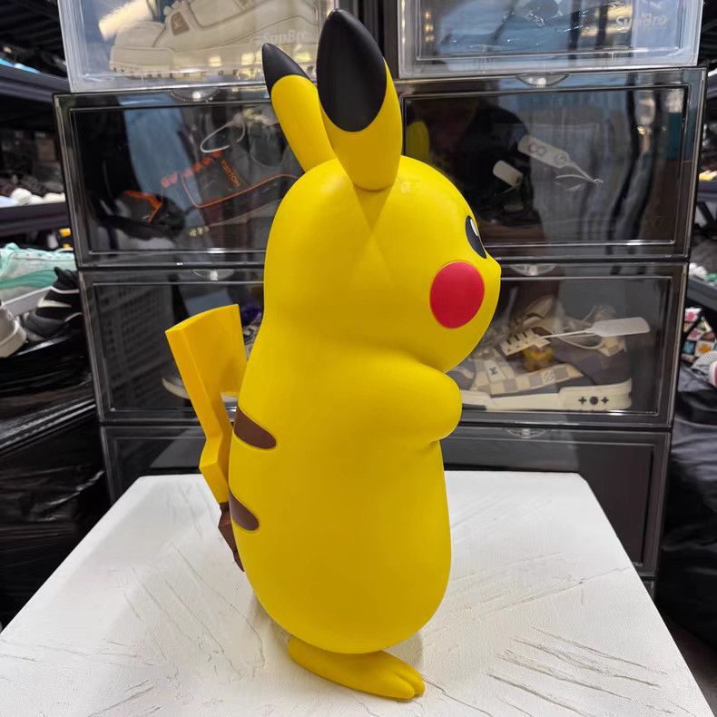 Pokemon Pokémon Pikachu Figure Q10 Size ONE SIZE - 3 Thumbnail