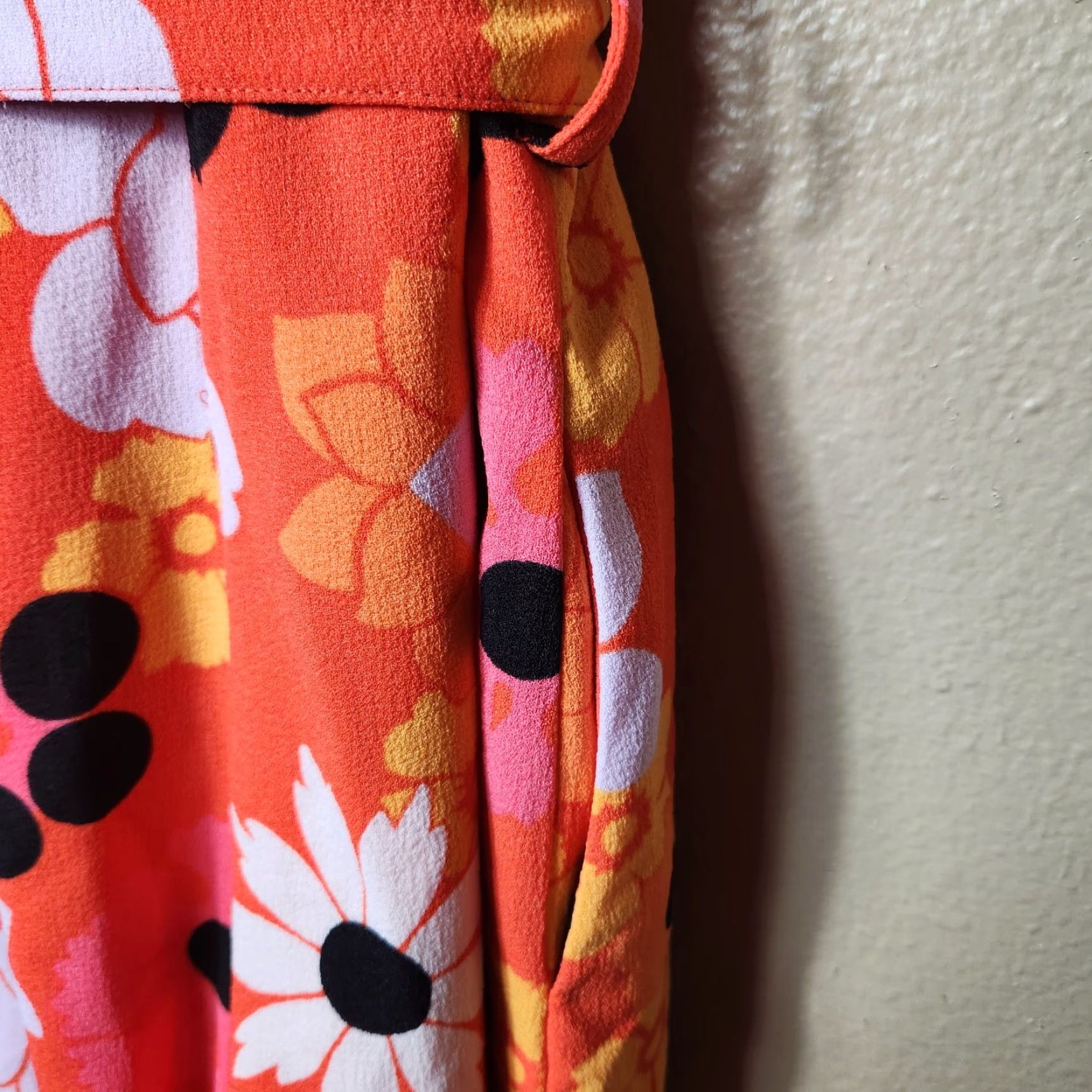 Victoria Beckham Victoria Beckham for Target Retro Mod Floral Romper XS Orange Women One-Piece Pockets Keyhole Back Zipper Festival 60s Bohemian Size 26" / US 2 / IT 38 - 5 Thumbnail