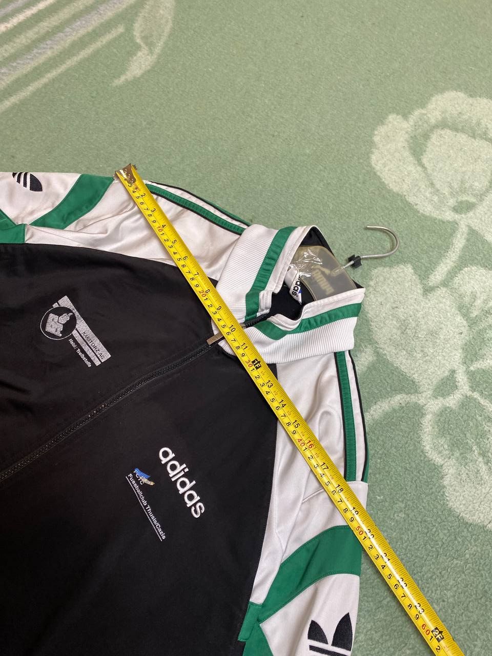 Adidas Vintage Adidas Jacket + Pants Sportwear Size M Size US M / EU 48-50 / 2 - 8 Thumbnail
