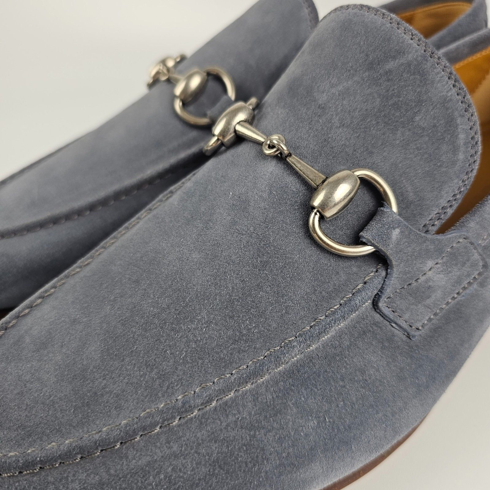 GUCCI Jordaan $1050 Men's Dark Gray Suede Horsebit Loafers N