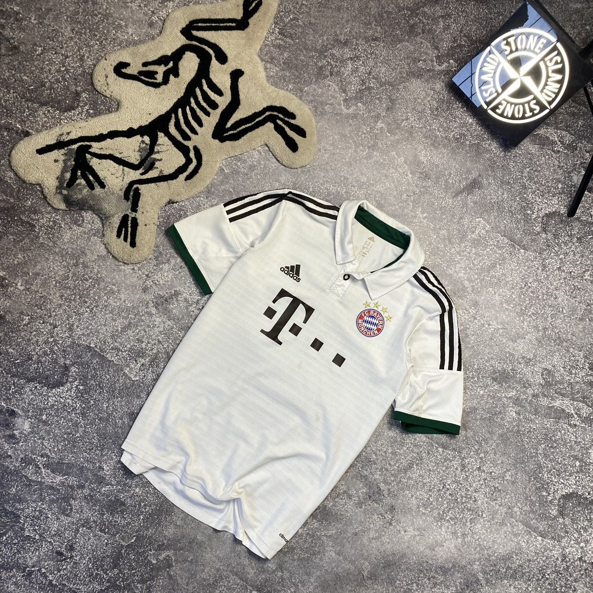 Vintage Vintage Adidas Fc Bayern Munchen 2013 soccer jersey Size US L / EU 52-54 / 3 - 1 Thumbnail