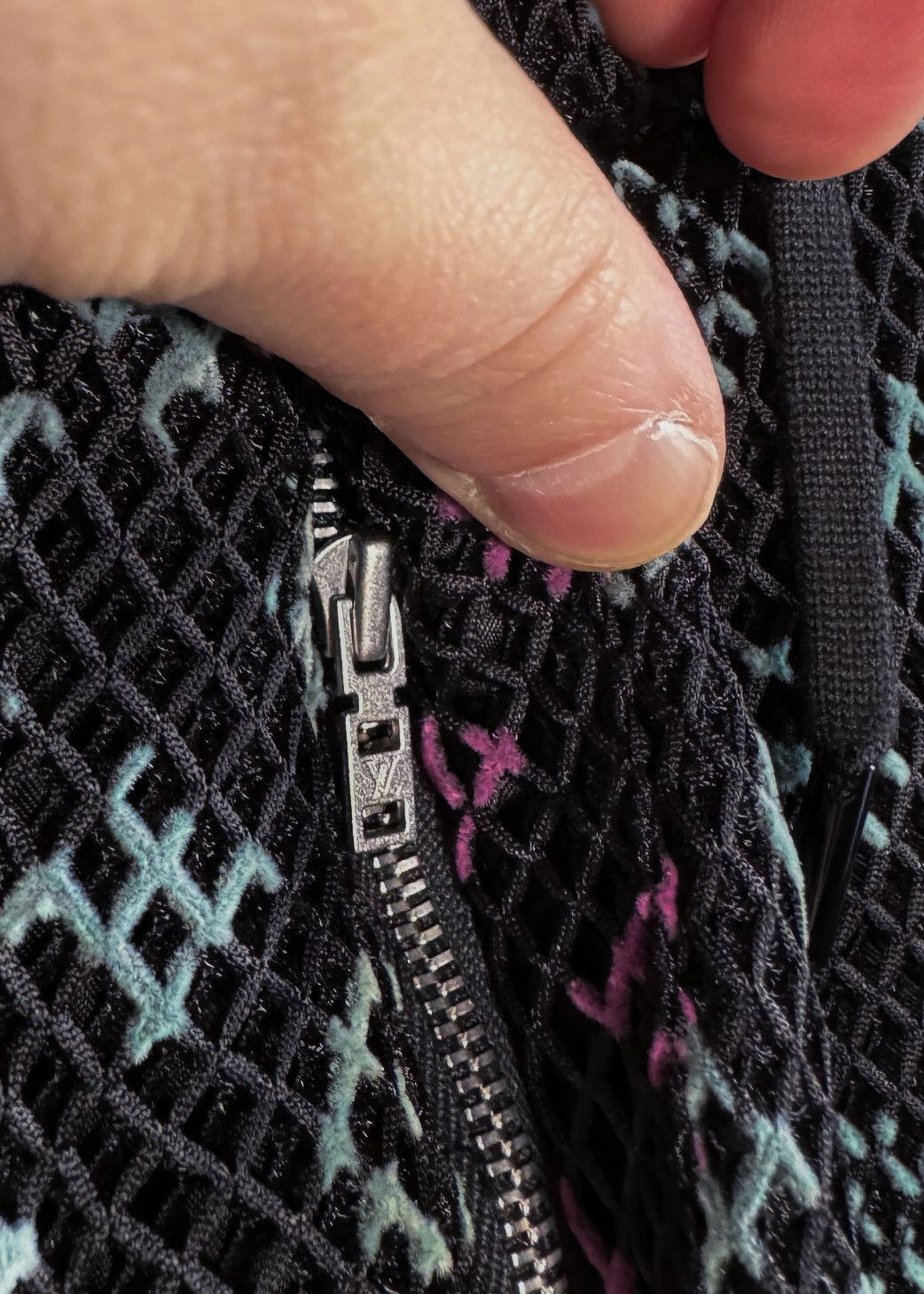 Louis Vuitton Louis Vuitton Black Monogram Multicolor Size US 34 / EU 50 - 6 Thumbnail