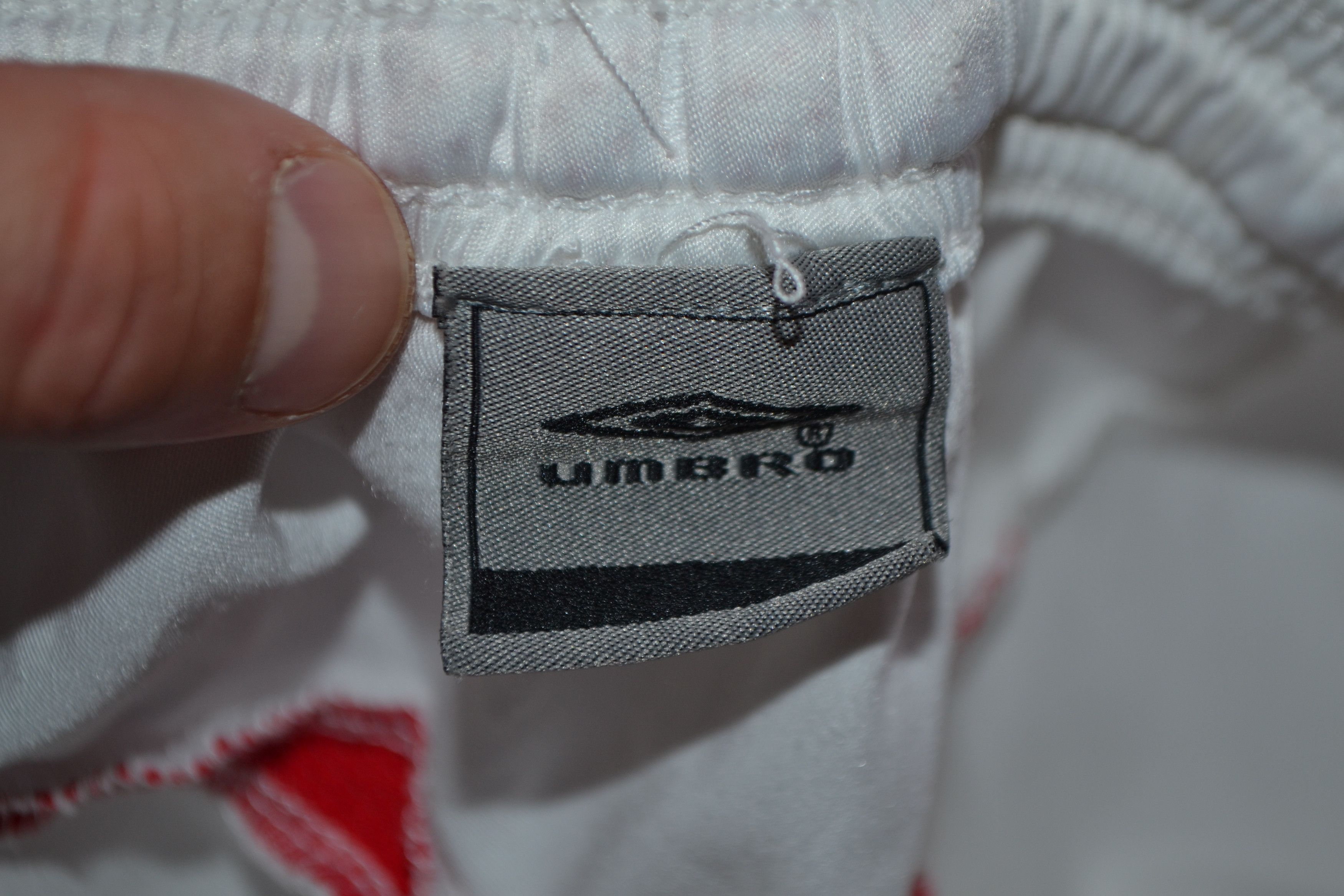 Umbro Vintage Nottingham Forest 2009 2010 Football Shorts Soccer Size US 34 / EU 50 - 3 Thumbnail