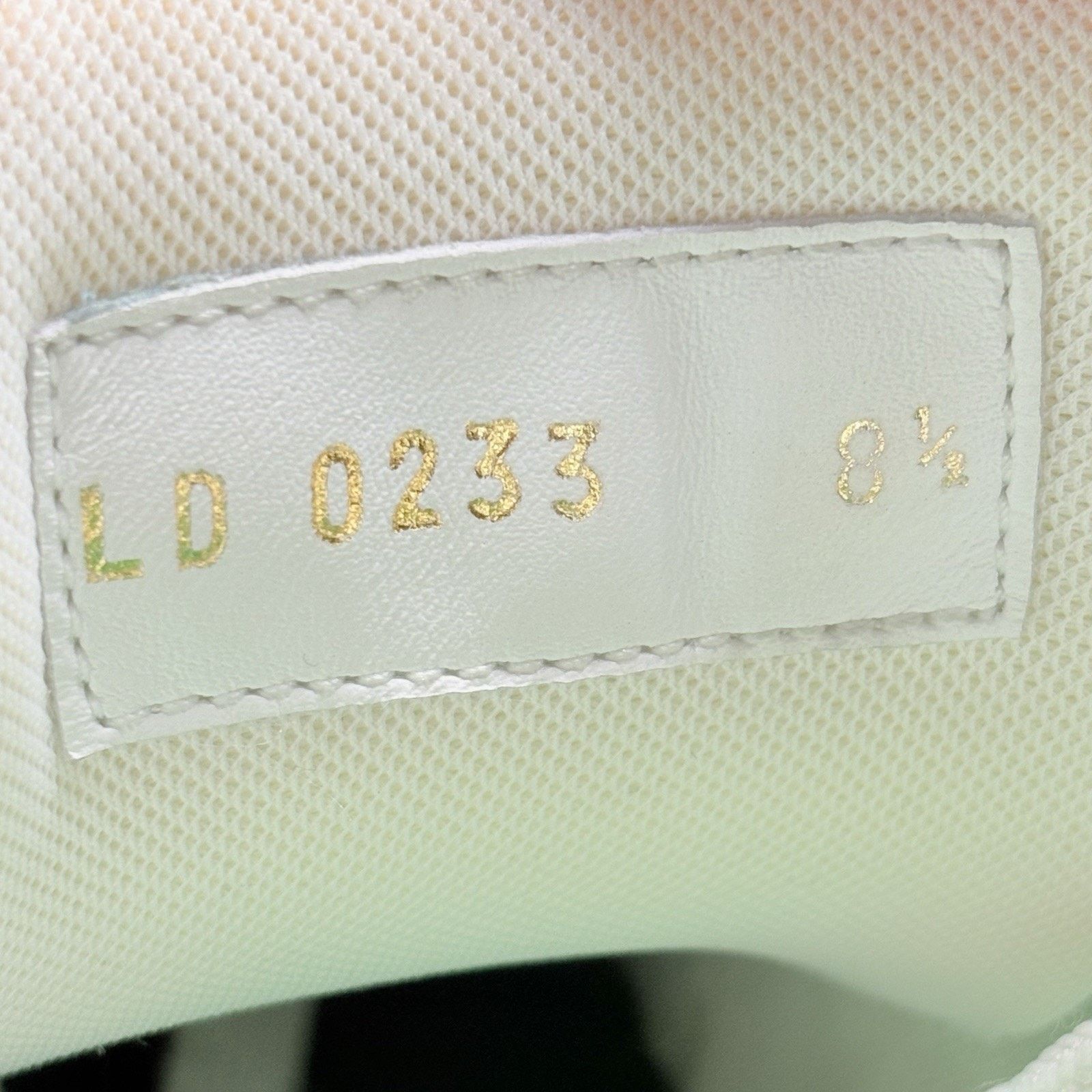 Louis Vuitton Louis Vuitton Trainer ' Green White Monogram ' | GREAT! Size US 10 / EU 43 - 14 Thumbnail