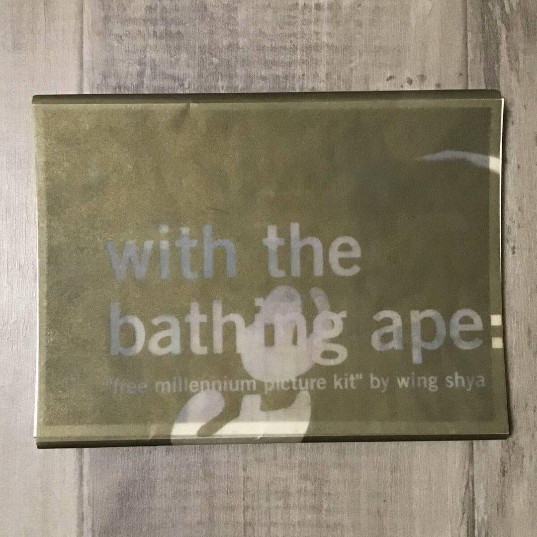 Bape × Nigo 2000 BAPE × Wing Shya Photo Art Card Hong Kong APE NIGO Size ONE SIZE - 8 Thumbnail