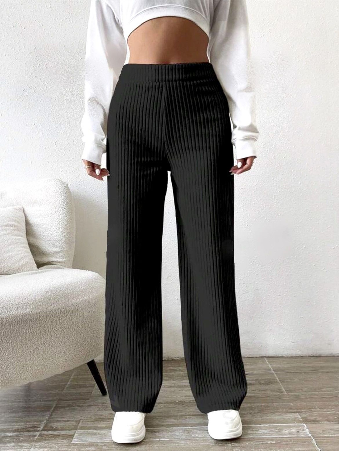 Designer × Other NWT, Lavishly Paris Women’s Ribbed Knit Wide Leg Pants. Size 28" / US 6 / IT 42 - 1 Thumbnail