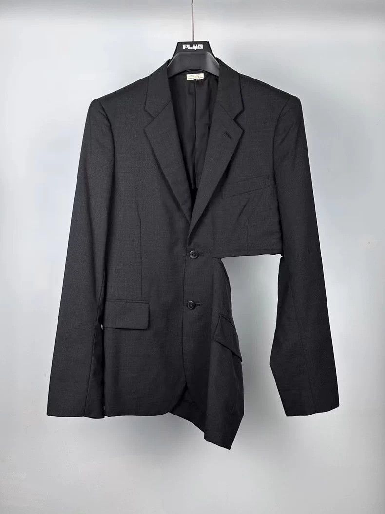 Comme des Garcons Comme des Garcons CDG Asymmetric Blazer Size US S / EU 44-46 / 1 - 1 Thumbnail