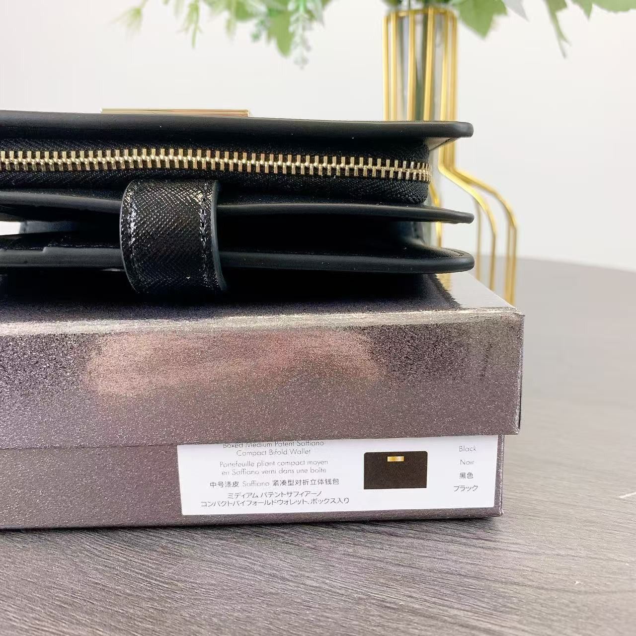 Kate Spade Kate Spade KK043 Kenzie Boxed Medium Compact Wallet IN Black Size ONE SIZE - 5 Thumbnail