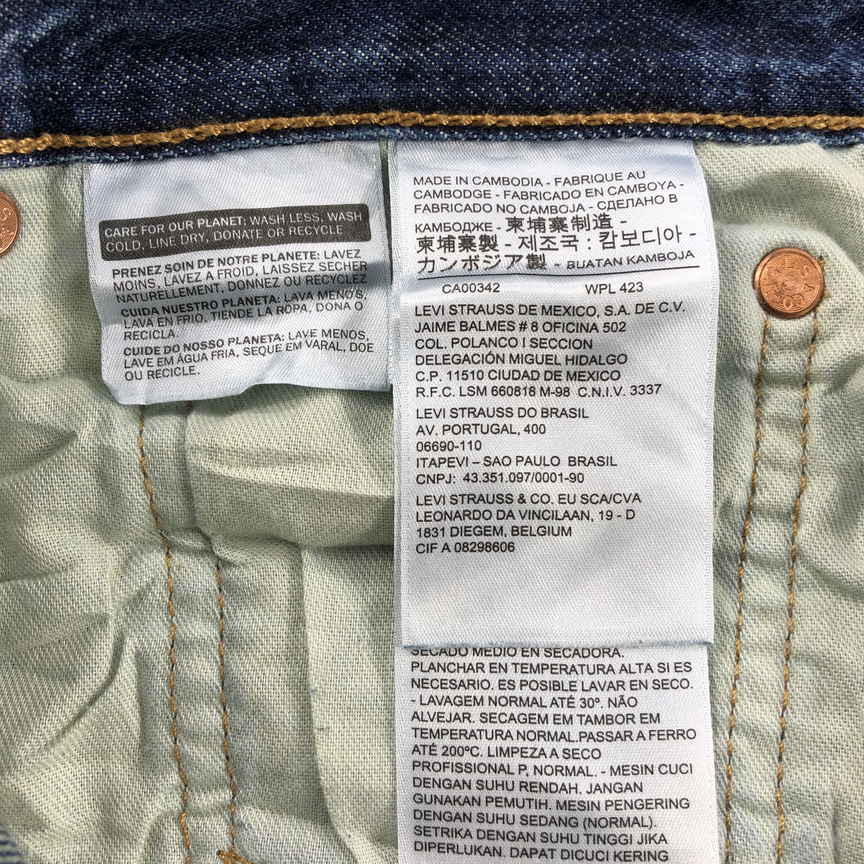 Levi's × Vintage Vintage Blue Wash Levis 501 Jeans-JM1739 Size US 37 - 9 Thumbnail