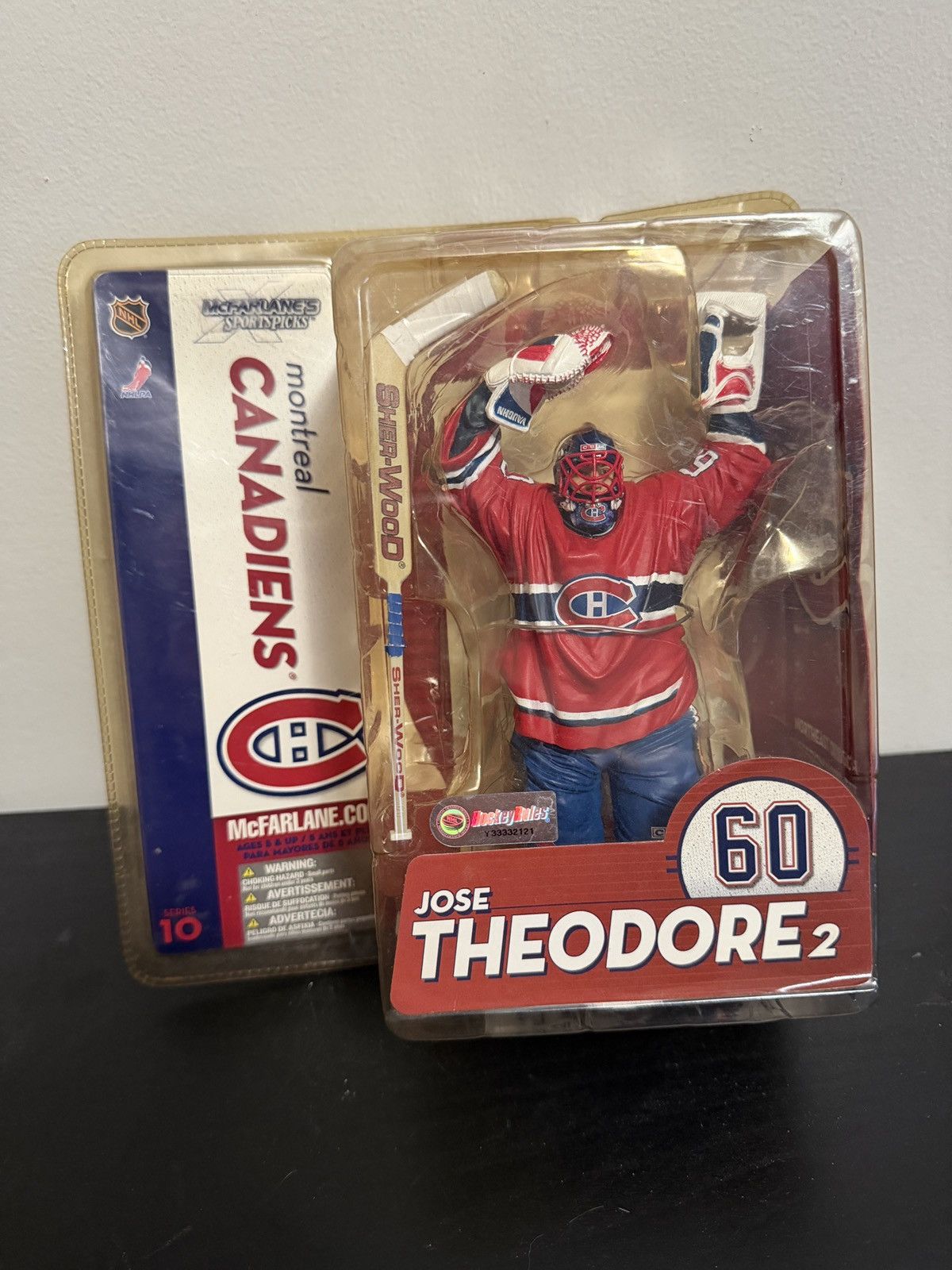 NHL Jose Theodore Montreal Canadiens Mcfarlane Series 10 2005 Size ONE SIZE - 1 Thumbnail