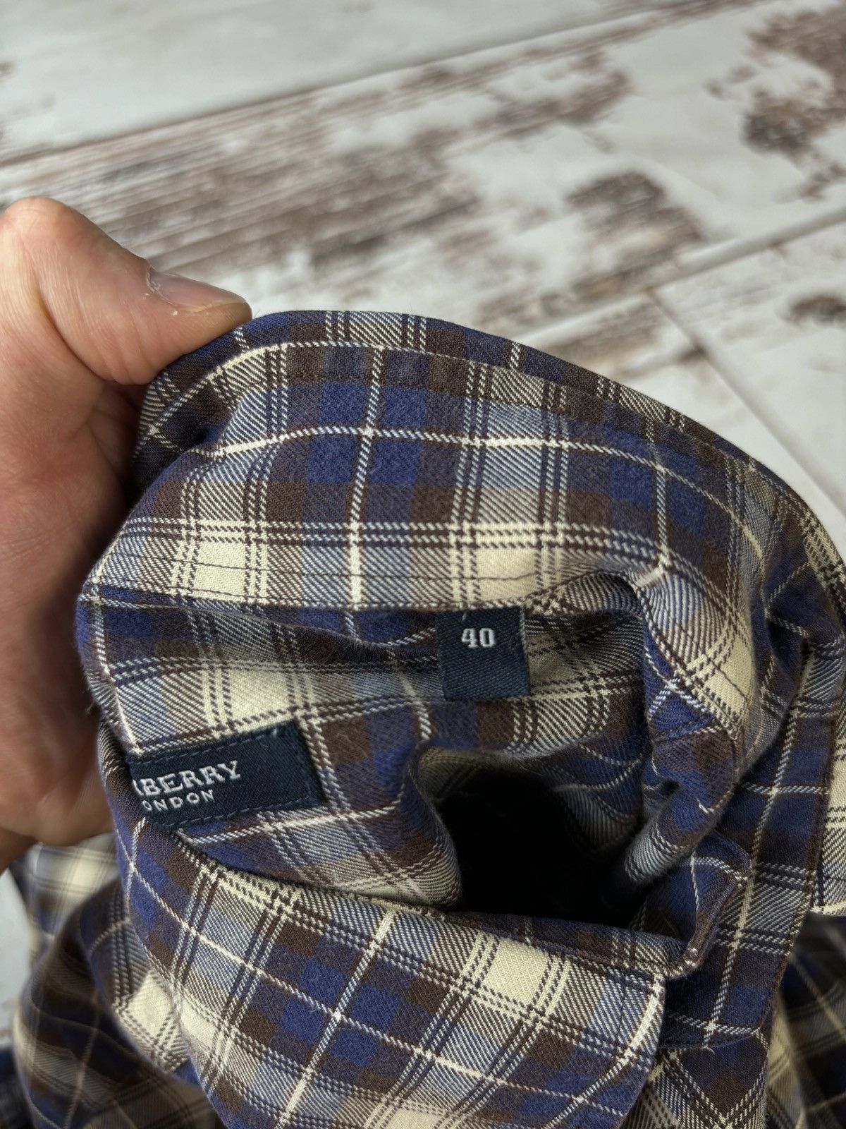 Burberry Burberry London Vintage Checkered Button Up Shirt Size US M / EU 48-50 / 2 - 9 Thumbnail