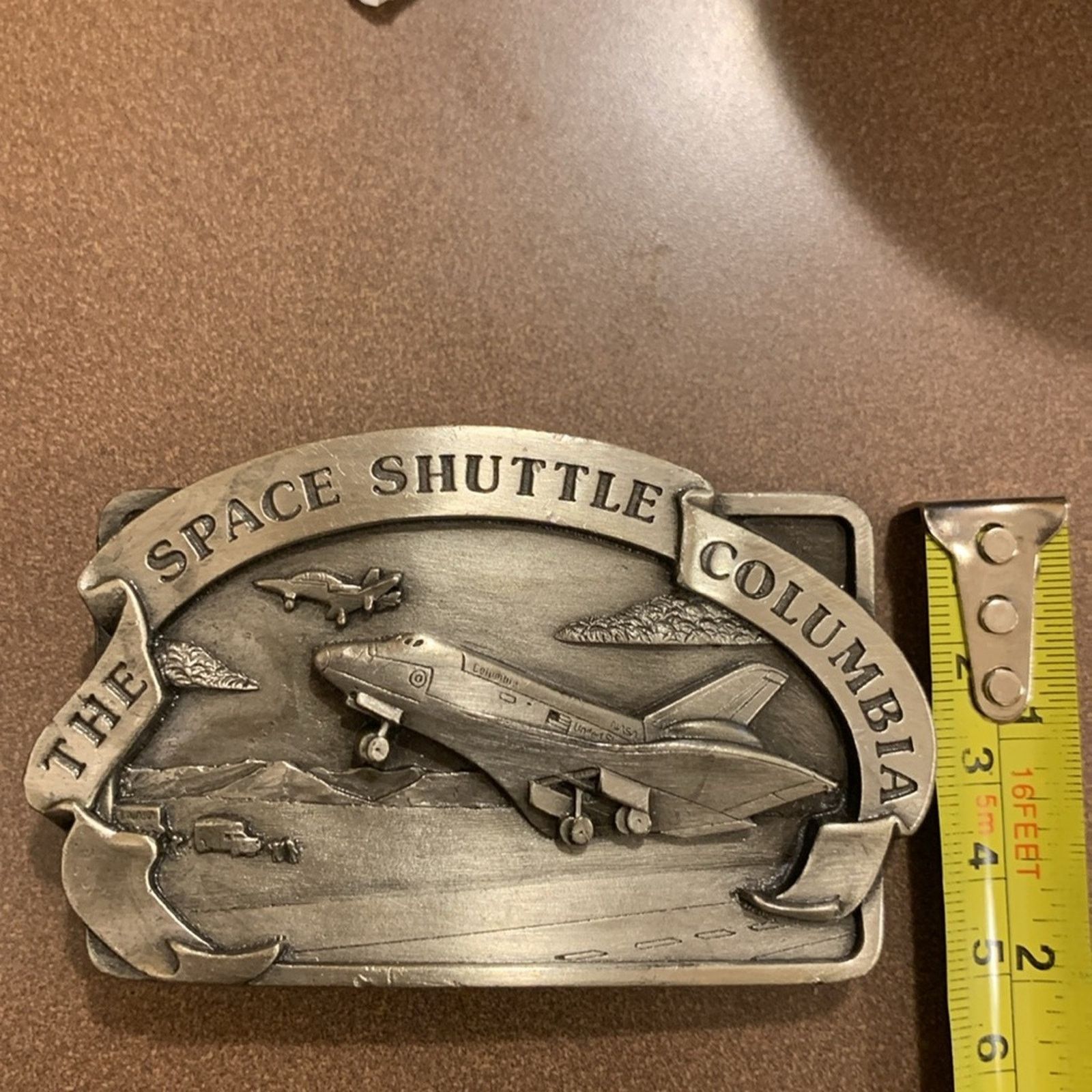 Vintage 1982 Space Shuttle Columbia pewter NASA belt buckle Size ONE SIZE - 11 Thumbnail